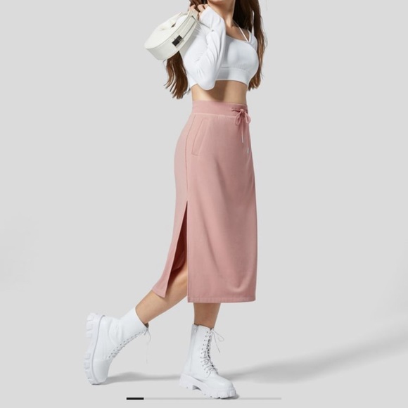 HALARA Dresses & Skirts - Ribbed High Waisted Drawstring Side Pocket Split Solid A-line
Midi Casua…